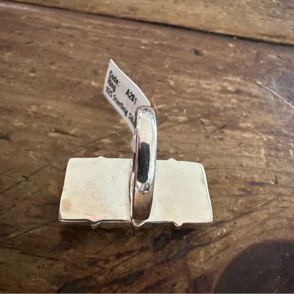 NWT Amazing Sterling Silver 925 Purple Dahlia Ring w/ 8 Square Stones • Size: 8 - Picture 7 of 9